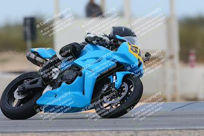 media/Jan-20-2024-CVMA (Sat) [[ddb8bc1f3d]]/Race 10 Amateur Supersport Middleweight/